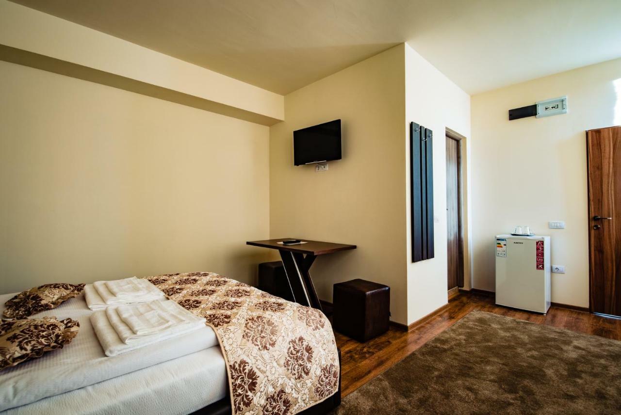 Martin'Suite Alba Iulia Exterior photo